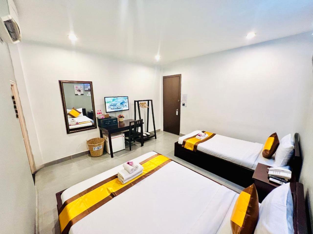 Sun Chakra Boutique Hotel Phnom Penh Exterior photo
